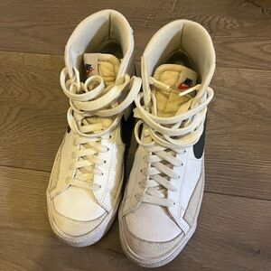 Nike High-Top Sneakers in Cream and Black